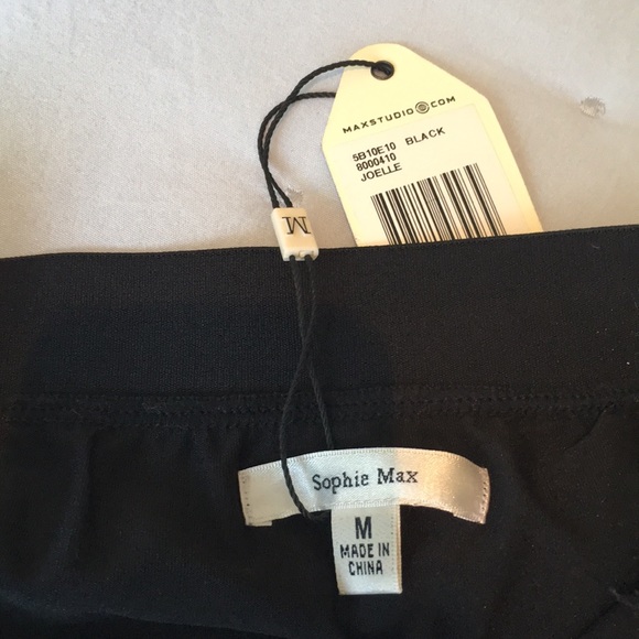 Fancy Ruffled Mini Skirt - Picture 3 of 3